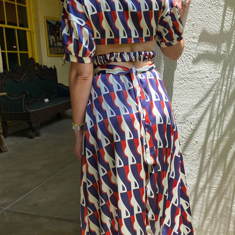 Geometric Patterned Maxi Dress - Picture 10 of 14